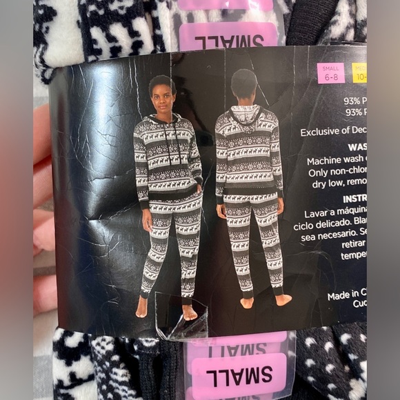 Cuddl Duds 2 Piece Pajama Set - Picture 4 of 6